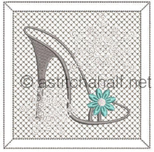 Load image into Gallery viewer, Flowery and Frosty Shoes
