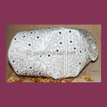 Load image into Gallery viewer, Regal Basket
